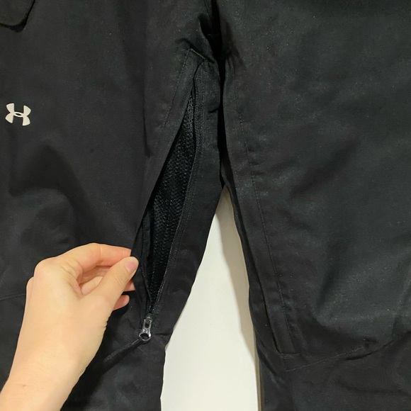 Under Armour Women's Black winter snow pants ❄️ - Picture 2 of 13